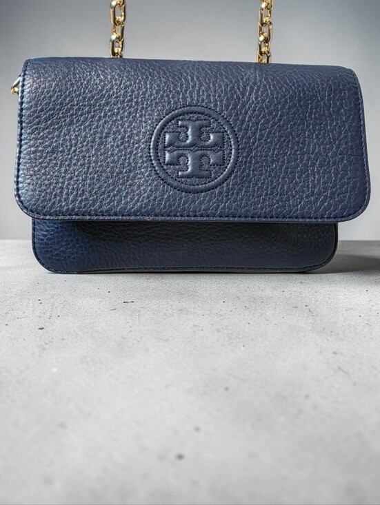 Tory Burch Handbags - Tory Burch Navy Leather Flap Chain Shoulder Bag